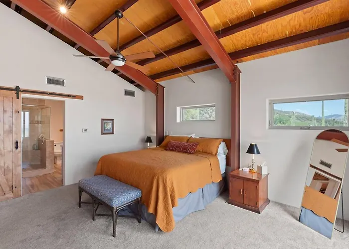 Desert Mountainside A-frame | Stunning Views *