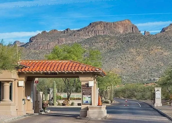 Desert Mountainside A-frame | Stunning Views * Tucson